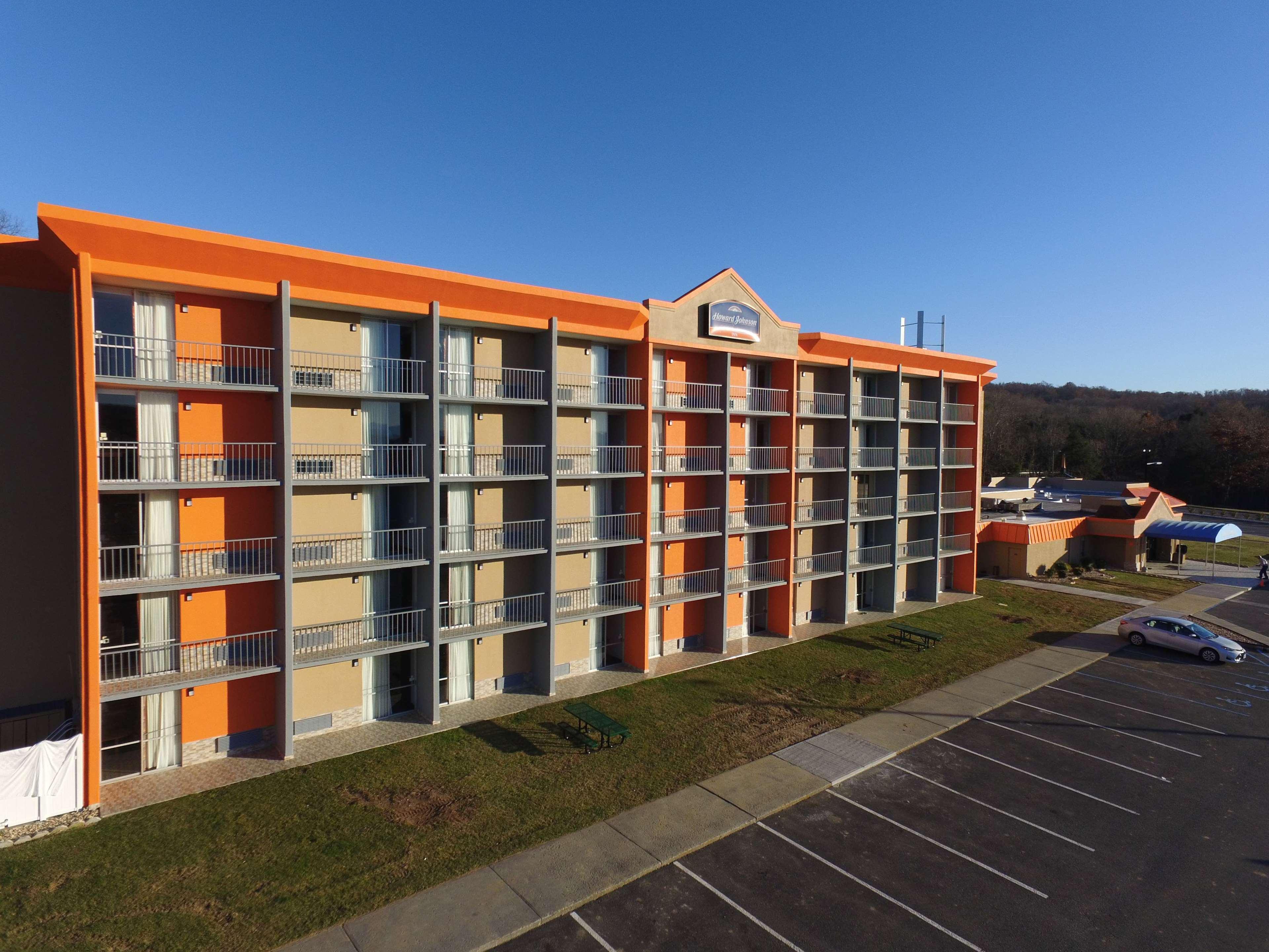 Howard Johnson By Wyndham Lexington Exterior photo
