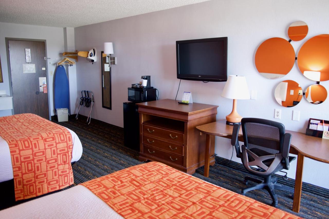 Howard Johnson By Wyndham Lexington Exterior photo
